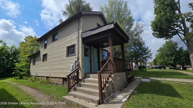 920 Vine Street, Lansing, MI 48912