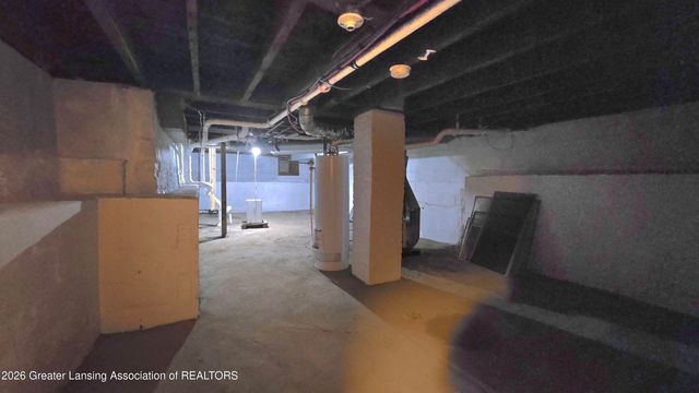 920 Vine Street, Lansing, MI 48912