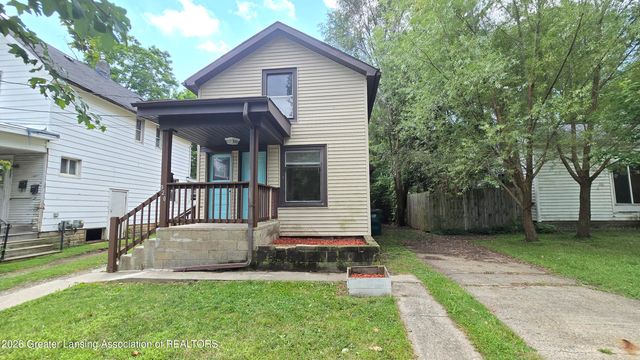 920 Vine Street, Lansing, MI 48912