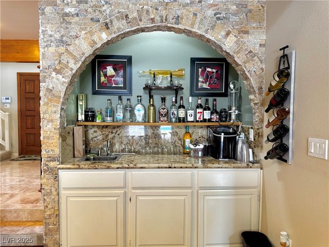 2975 Montessouri Street, Las Vegas, NV 89117