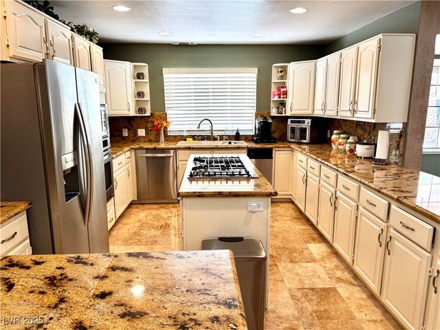 2975 Montessouri Street, Las Vegas, NV 89117