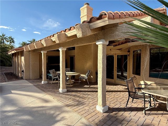 2975 Montessouri Street, Las Vegas, NV 89117