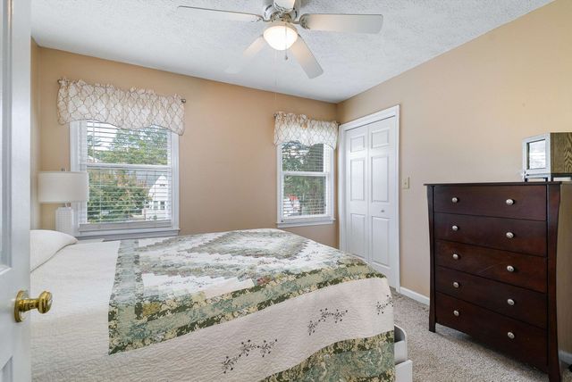 910 WESTOVER DR, Staunton, VA 24401