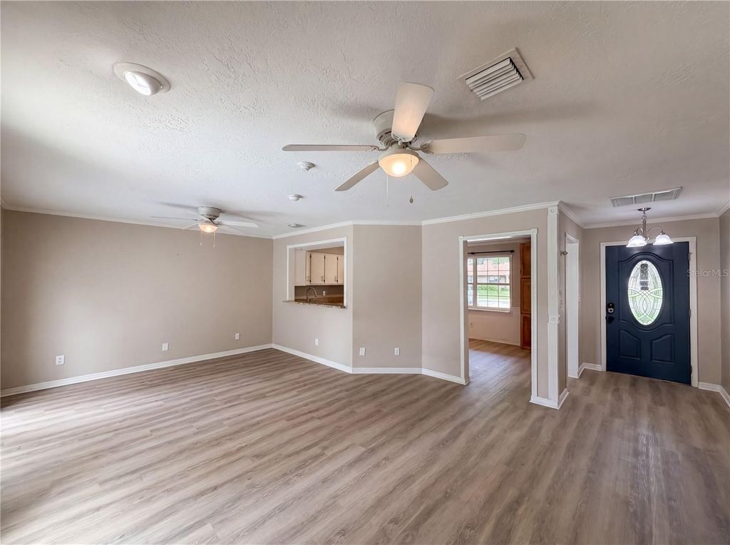 Image 10 of property listing at 1770 NE 37TH STREET, Ocala, FL 34479