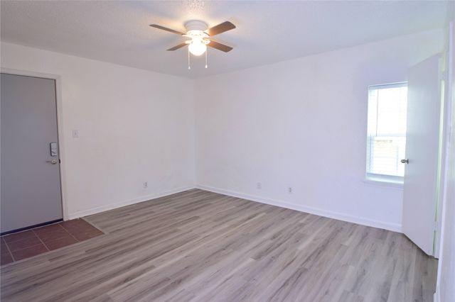 6601 S Zunis Avenue 2302, Tulsa, OK 74136