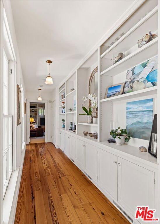 Image 25 of property listing at 1520 Willina Lane, Santa Barbara, CA 93108