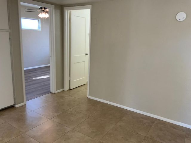 9444 N 4th Avenue, Phoenix, AZ 85021