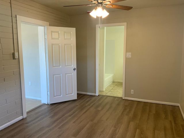 9444 N 4th Avenue, Phoenix, AZ 85021