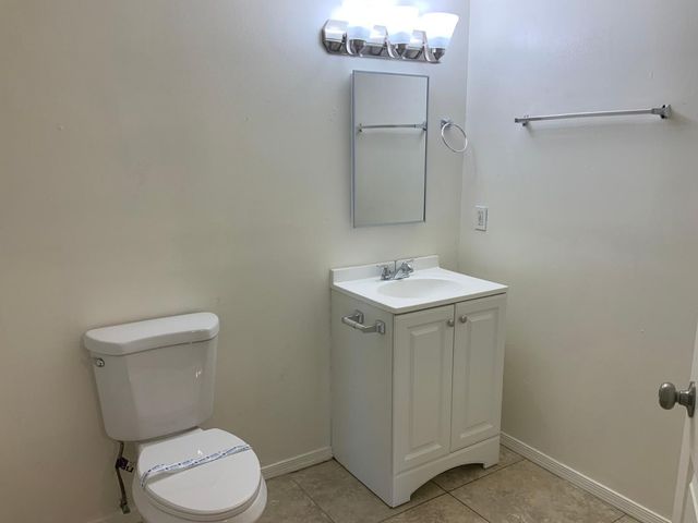9444 N 4th Avenue, Phoenix, AZ 85021