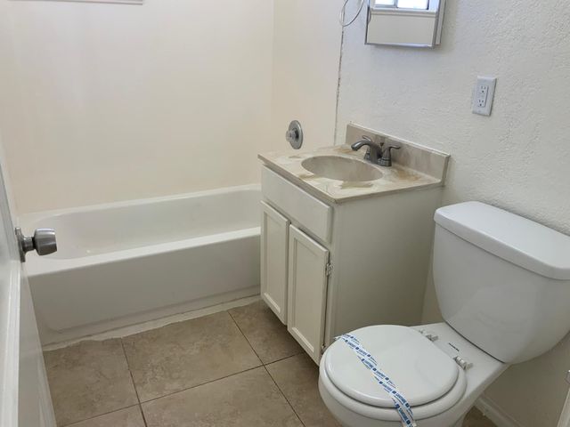 9444 N 4th Avenue, Phoenix, AZ 85021