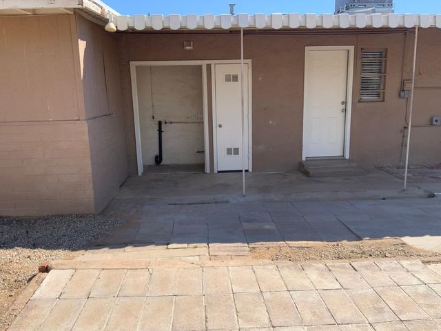 9444 N 4th Avenue, Phoenix, AZ 85021