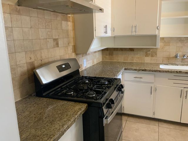 9444 N 4th Avenue, Phoenix, AZ 85021