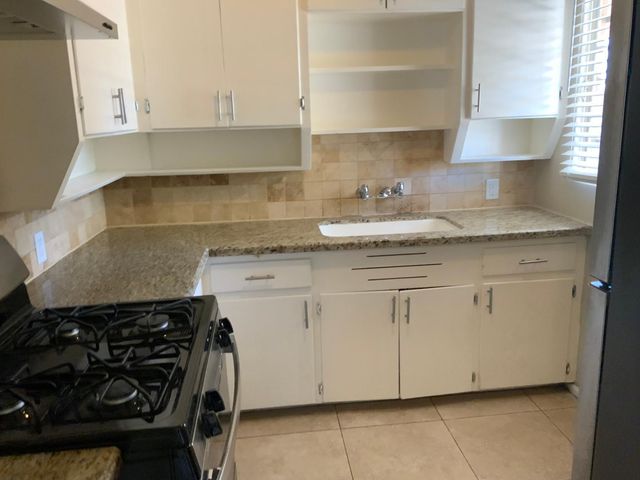 9444 N 4th Avenue, Phoenix, AZ 85021
