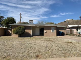 9444 N 4th Avenue, Phoenix, AZ 85021
