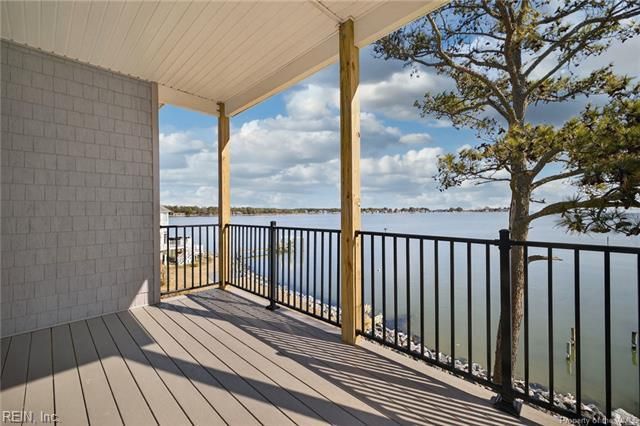 120 Jennings DR, Yorktown, VA 23692