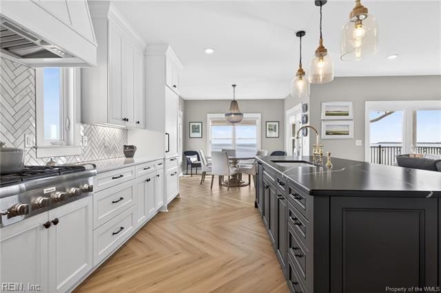 120 Jennings DR, Yorktown, VA 23692