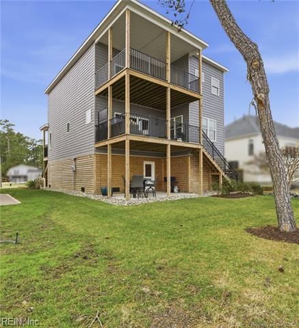 120 Jennings DR, Yorktown, VA 23692