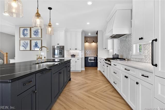 120 Jennings DR, Yorktown, VA 23692