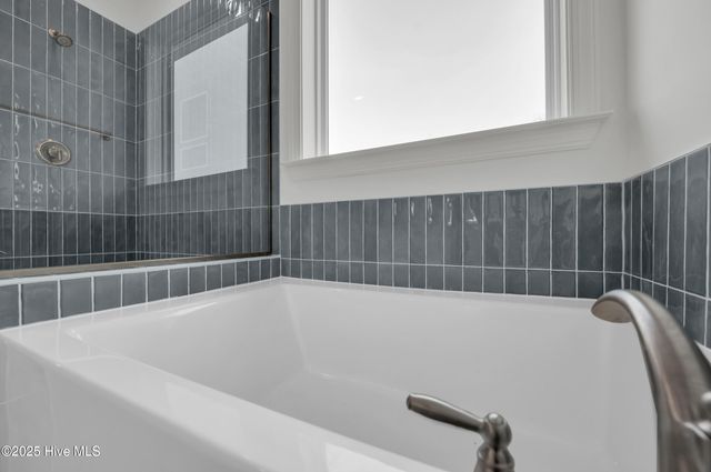 525 Sailor Sky Way 390, Hampstead, NC 28443