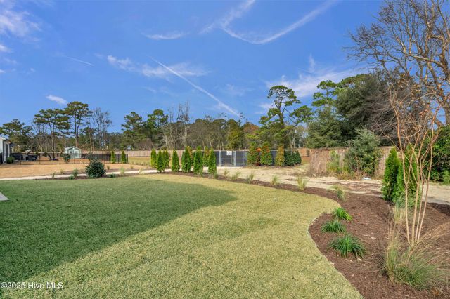 525 Sailor Sky Way 390, Hampstead, NC 28443