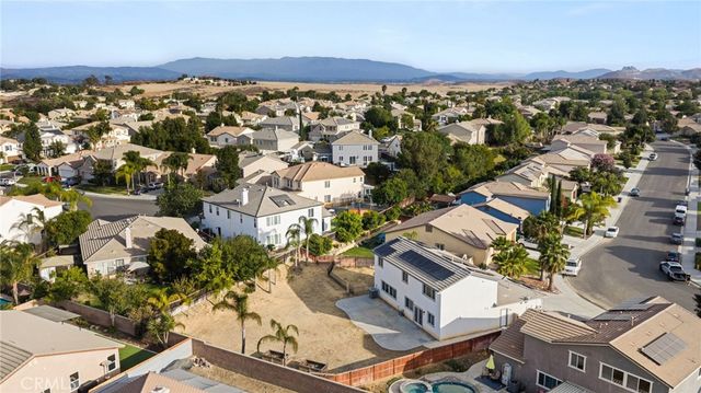 33286 Mesolite, Menifee, CA 92584