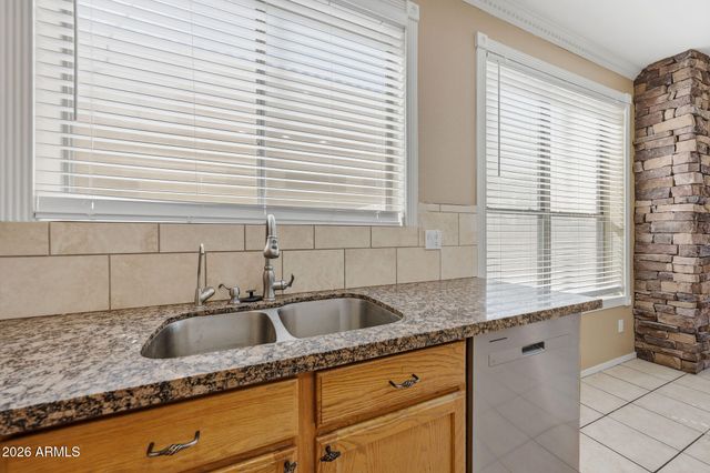 25828 N 67TH Drive, Peoria, AZ 85383