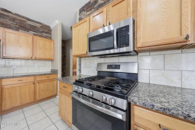 25828 N 67TH Drive, Peoria, AZ 85383