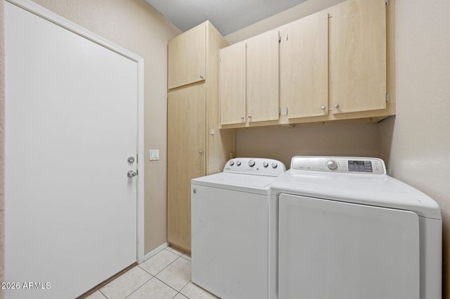 25828 N 67TH Drive, Peoria, AZ 85383