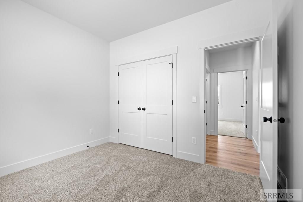 Image 16 of property listing at 1243 E 1500 N, Terreton, ID 83450