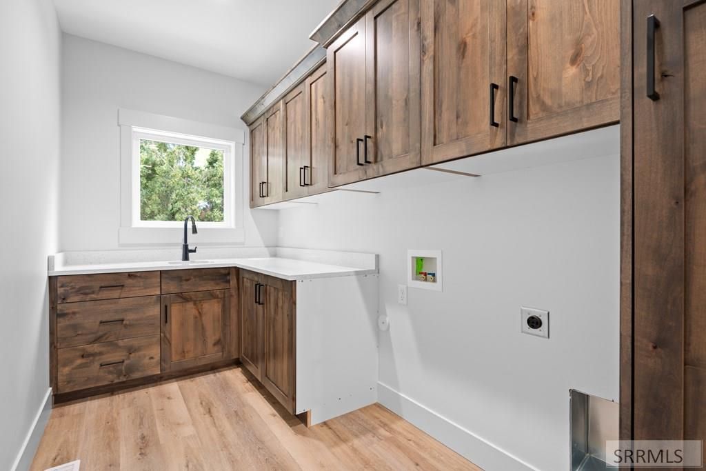 Image 18 of property listing at 1243 E 1500 N, Terreton, ID 83450