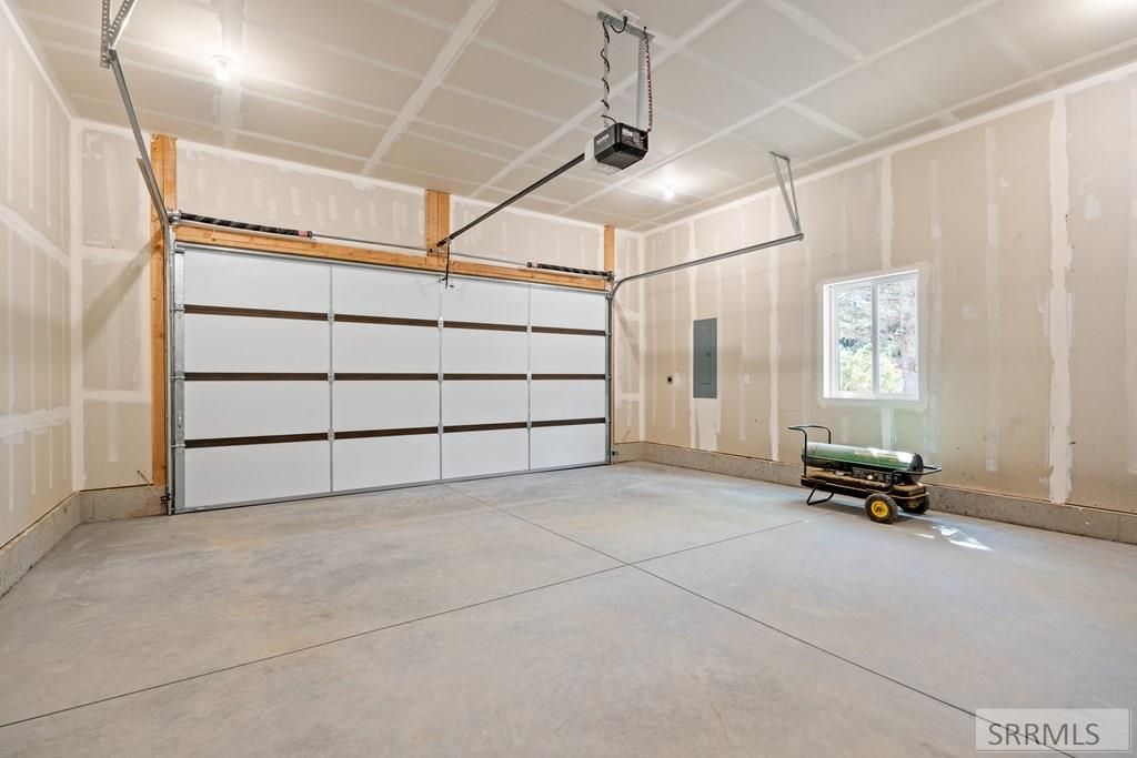 Image 31 of property listing at 1243 E 1500 N, Terreton, ID 83450