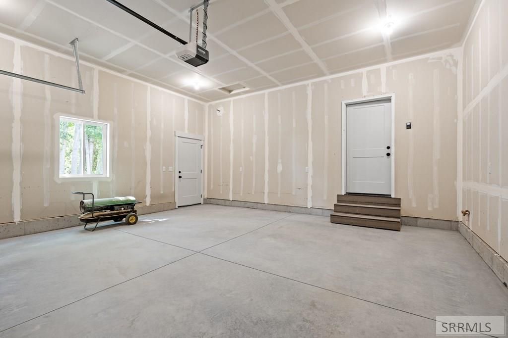 Image 32 of property listing at 1243 E 1500 N, Terreton, ID 83450