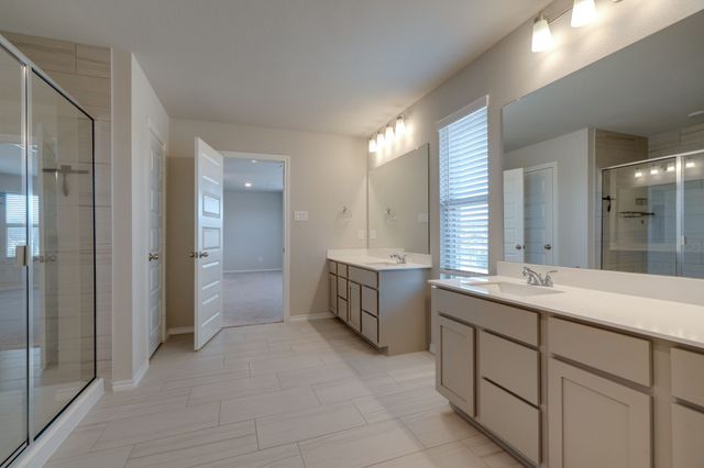 707 Ranchvale Court, Arlington, TX 76002