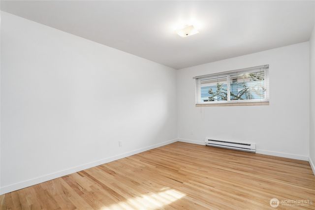 2845 21st Avenue W, Seattle, WA 98199