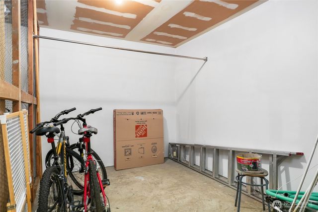 2845 21st Avenue W, Seattle, WA 98199