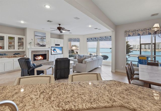 15637 Marina Drive 9, Conroe, TX 77356