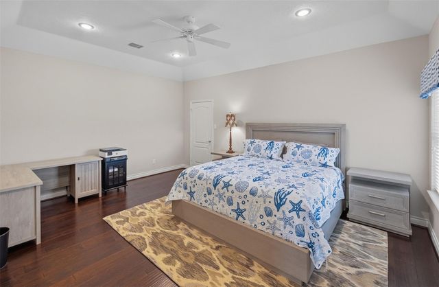 15637 Marina Drive 9, Conroe, TX 77356