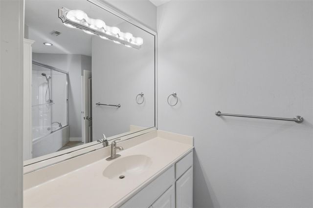 15637 Marina Drive 9, Conroe, TX 77356