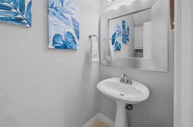 15637 Marina Drive 9, Conroe, TX 77356