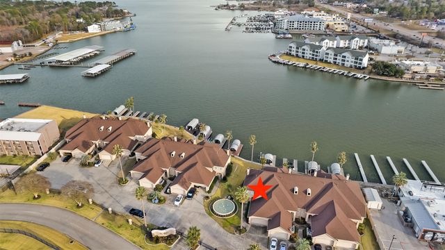 15637 Marina Drive 9, Conroe, TX 77356