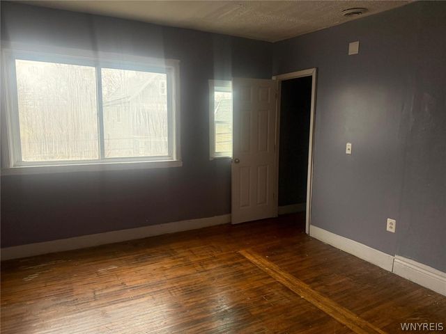 128 Box Avenue, Buffalo, NY 14211