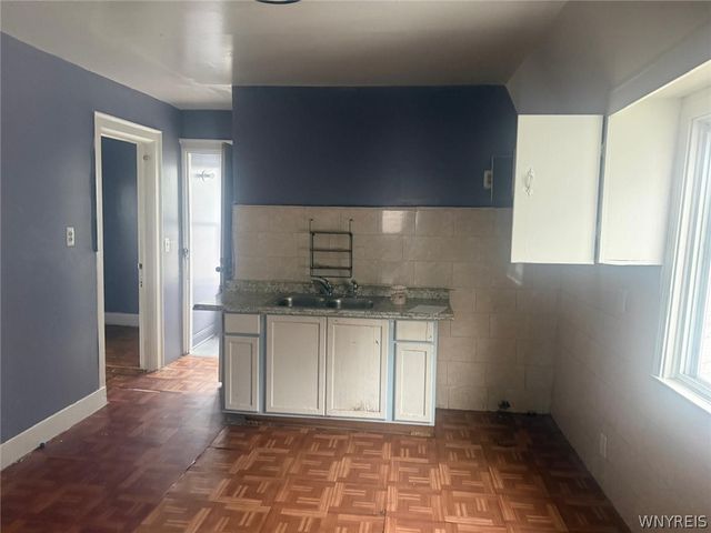 128 Box Avenue, Buffalo, NY 14211