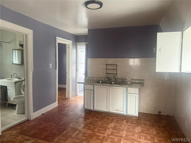 128 Box Avenue, Buffalo, NY 14211