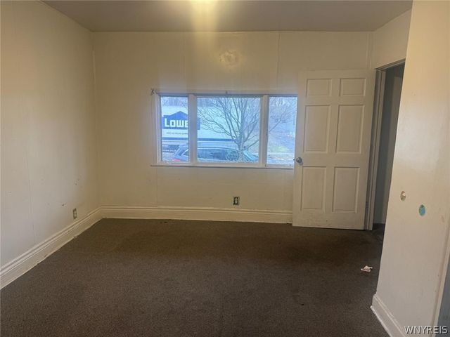 128 Box Avenue, Buffalo, NY 14211