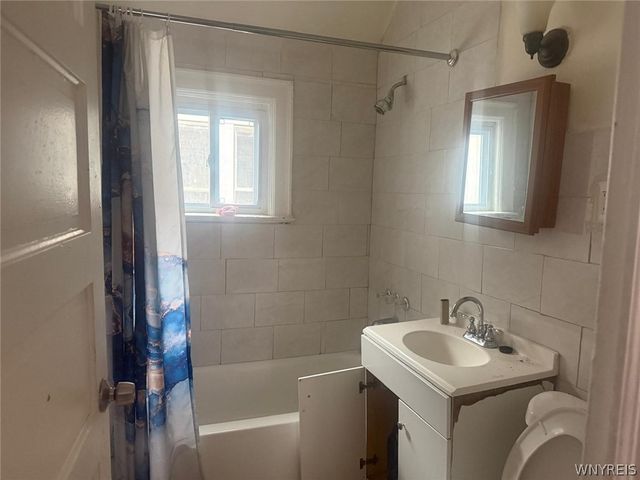128 Box Avenue, Buffalo, NY 14211