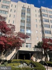 1727 MASSACHUSETTS AVENUE # 404, Washington, DC 20036