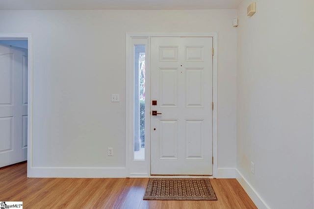 6 Brimfield Court, Greenville, SC 29605