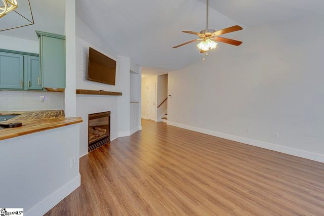 6 Brimfield Court, Greenville, SC 29605