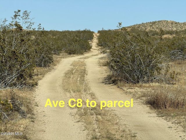 Vic Ave C8 253 Ste, High Vista, CA 93535
