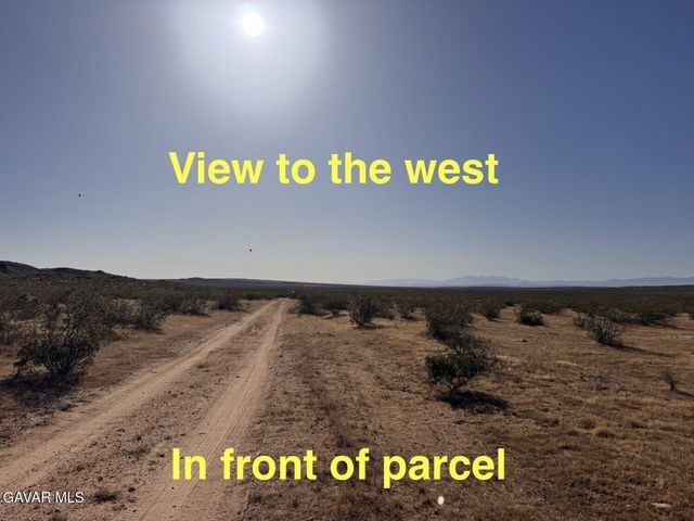 Vic Ave C8 253 Ste, High Vista, CA 93535